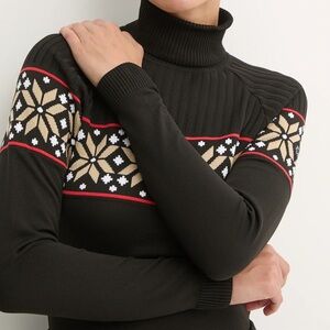 Newland Henriette Turtleneck Sweater Women’s Size M NWT